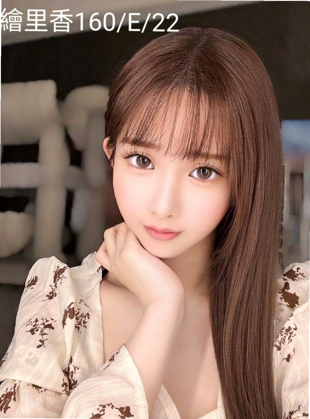 大甲外叫小姐：小燕子 |爆乳美甲師|167cm|50kg|D罩杯|22歲|眼神清澈 皮膚白皙 保養超級水潤  一看就很少做 非常飢渴 慾望超強