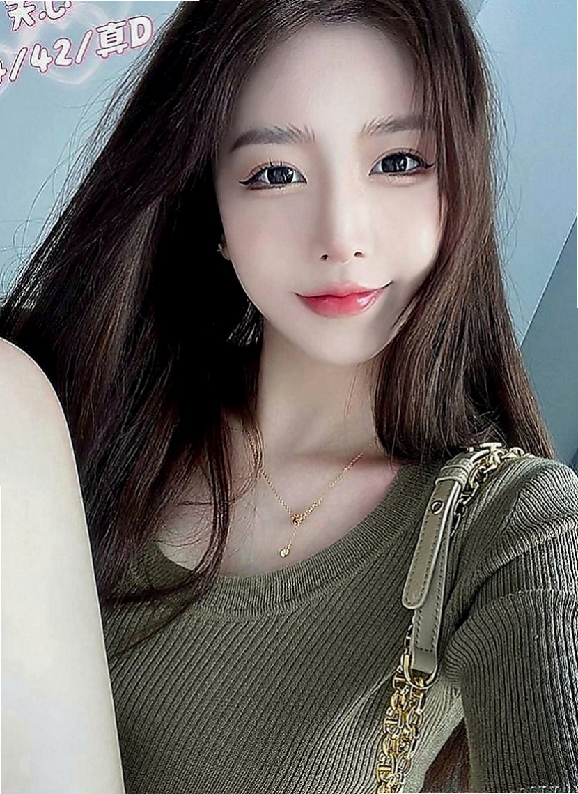 前金找女人：恩惠 |清純小美女|167cm|51kg|D罩杯|22歲|有腰有屁股手感好 奶可一把抓  希望能給大家留個好印象喔 ~