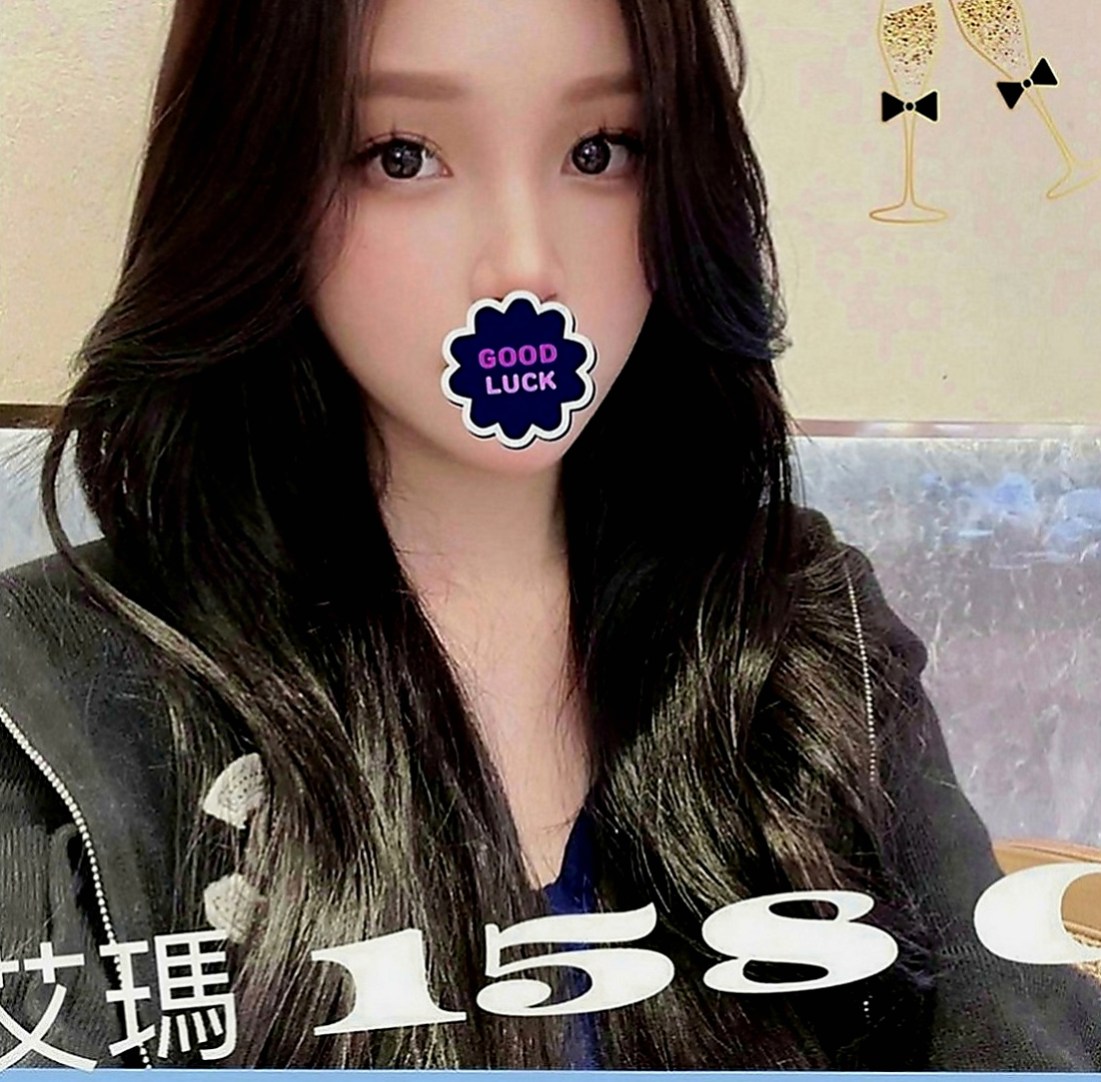 永安外叫：泳兒 |網紅|163cm|52kg|C罩杯|20歲|lg 她的嘴唇舌頭都好舒服接下來揉奶，清水溝同時進行妹妹主動脫掉我衣服  謝謝直夸推薦的很棒