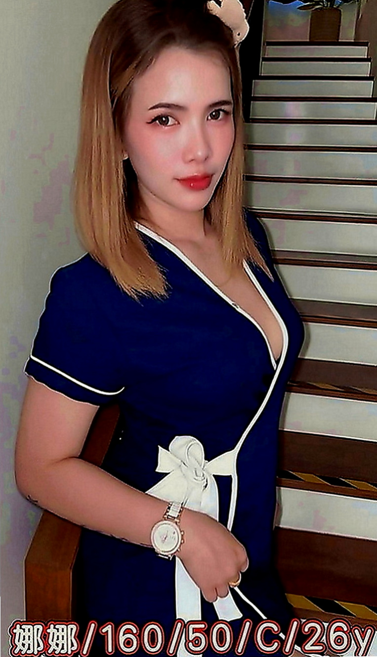 內門找女人：布丁 |用品體驗師|164cm|48kg|C罩杯|21歲|學生妹 敏感易濕的粉嫩小穴 可摳可舔 嬌小可愛  身材火爆淫蕩熱情無比回頭率高~~~床上服務玩敢