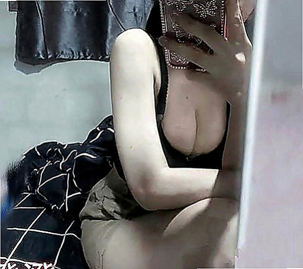 樹林好茶外送：琳琳 |淫蕩小騷婦|163cm|46kg|C罩杯|23歲|一定不能錯過的騷貨 涵涵還有在國小教書 所以要下課之後才方便（假日除外）